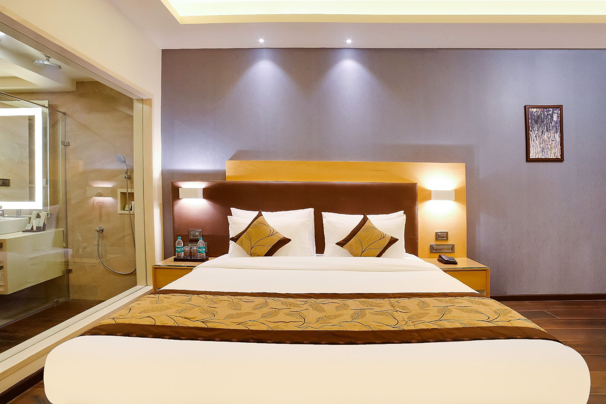 Hazel Suite