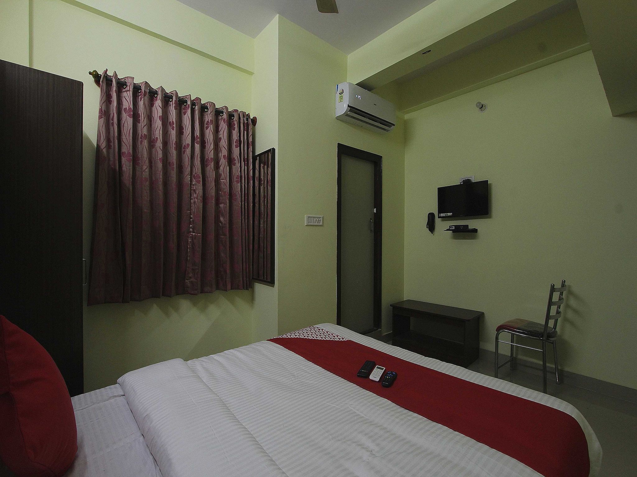 Hotel O V R Residency Near Sri Amruth Chithra Mandira Classic 5