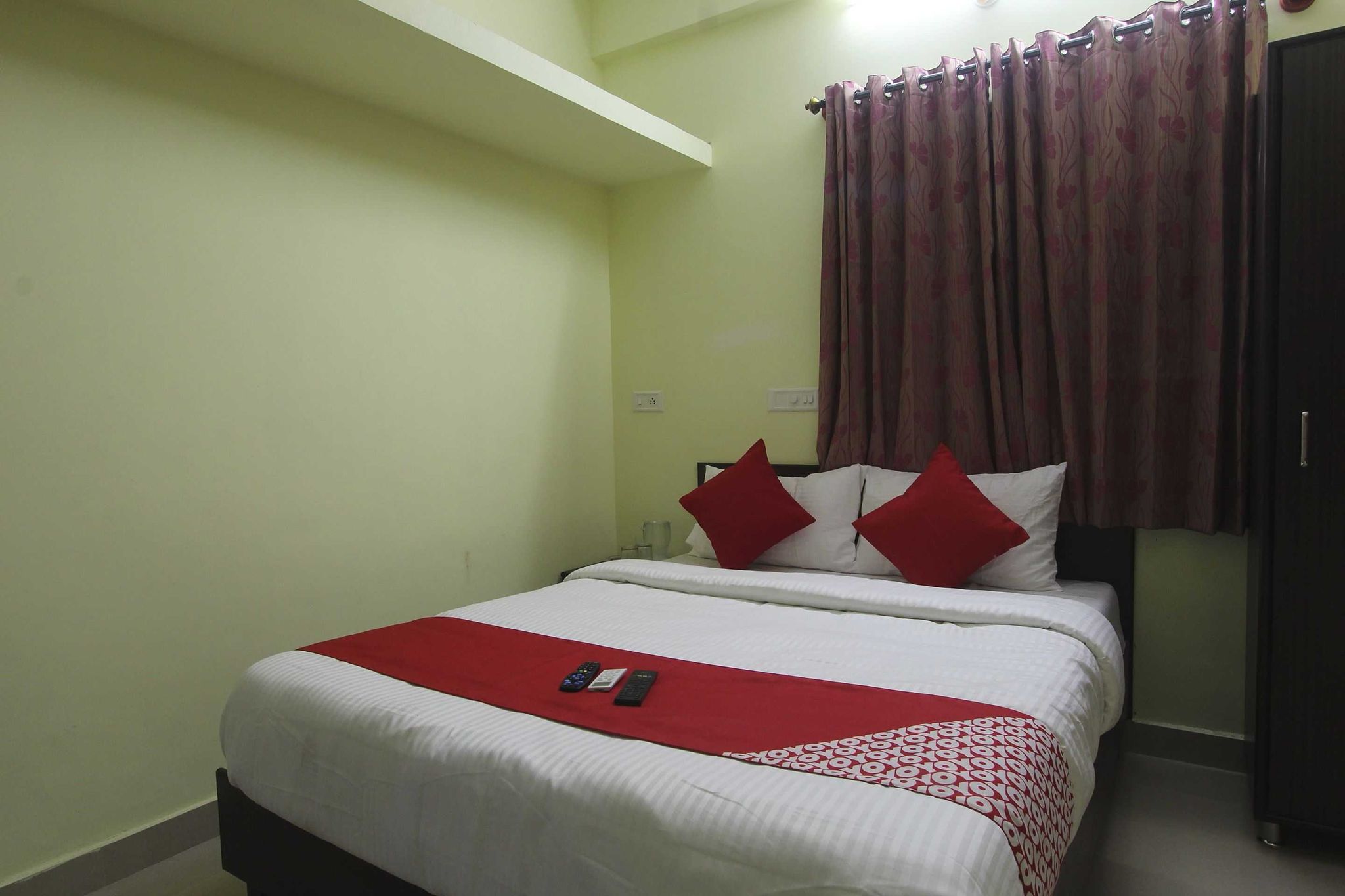 Hotel O V R Residency Near Sri Amruth Chithra Mandira Classic 7