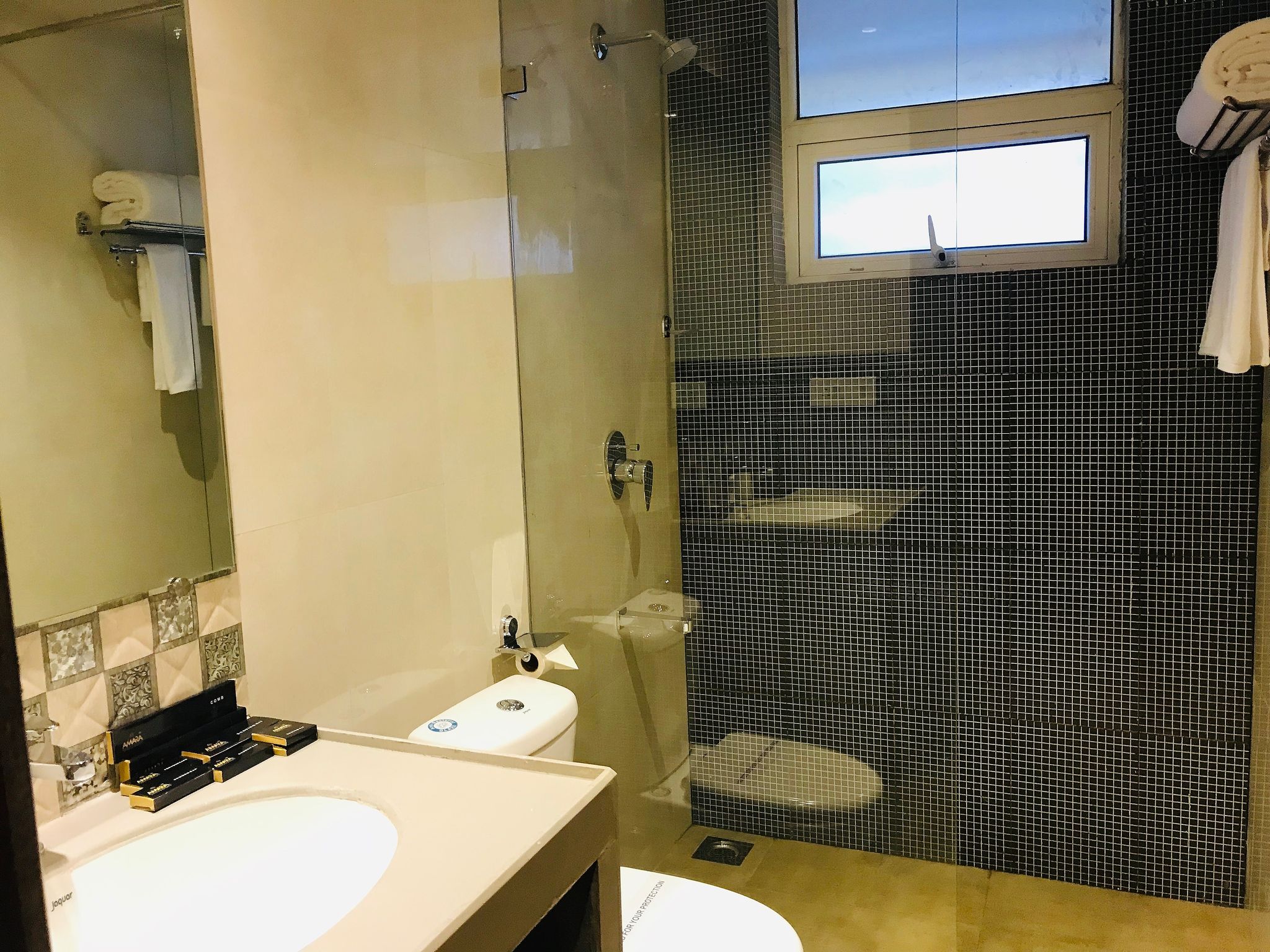 CALUX GRAND BAGA (Formerly Amara Grand) Amara Premium Room with Balcony 11
