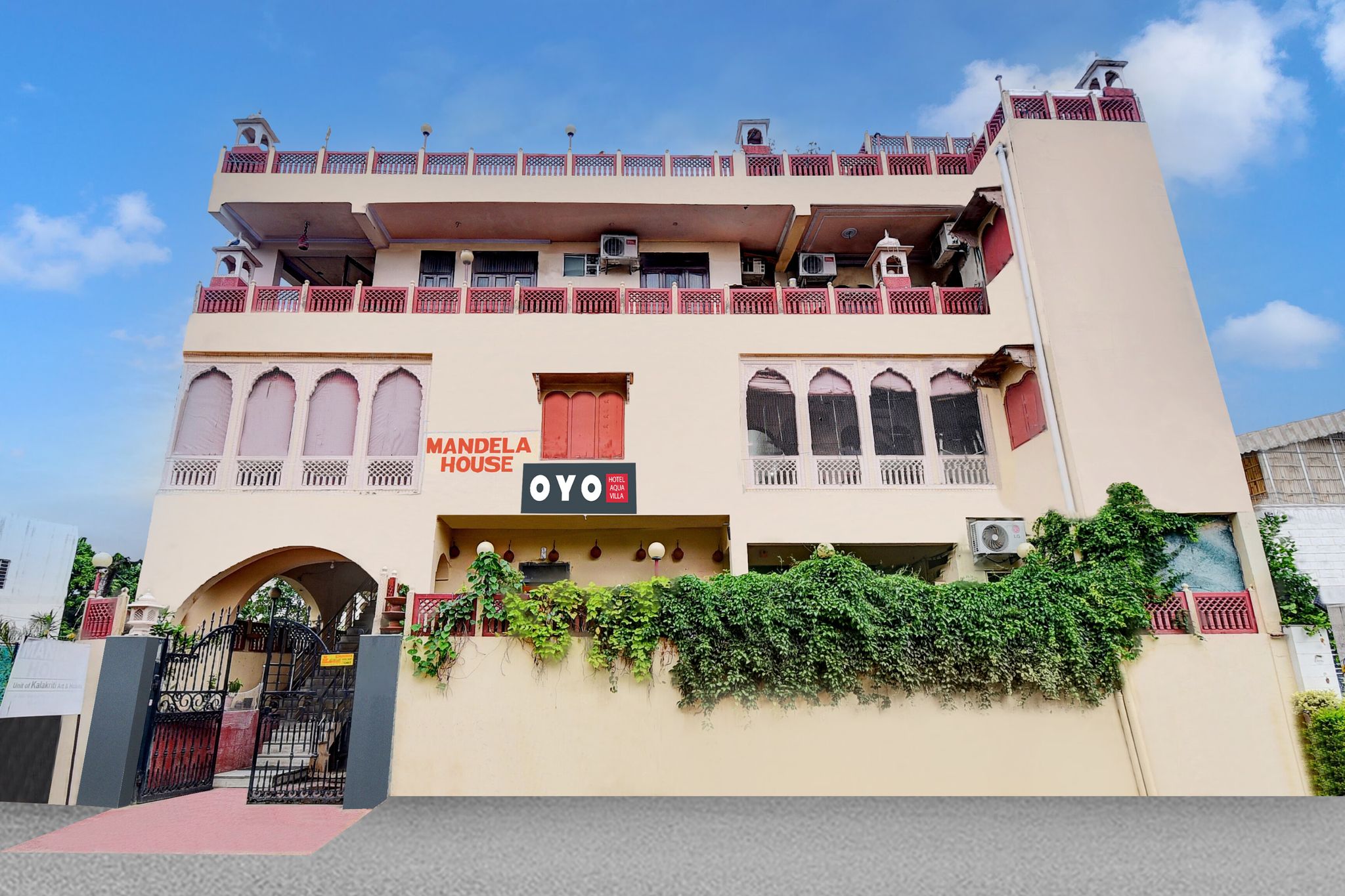 Hotel Exterior