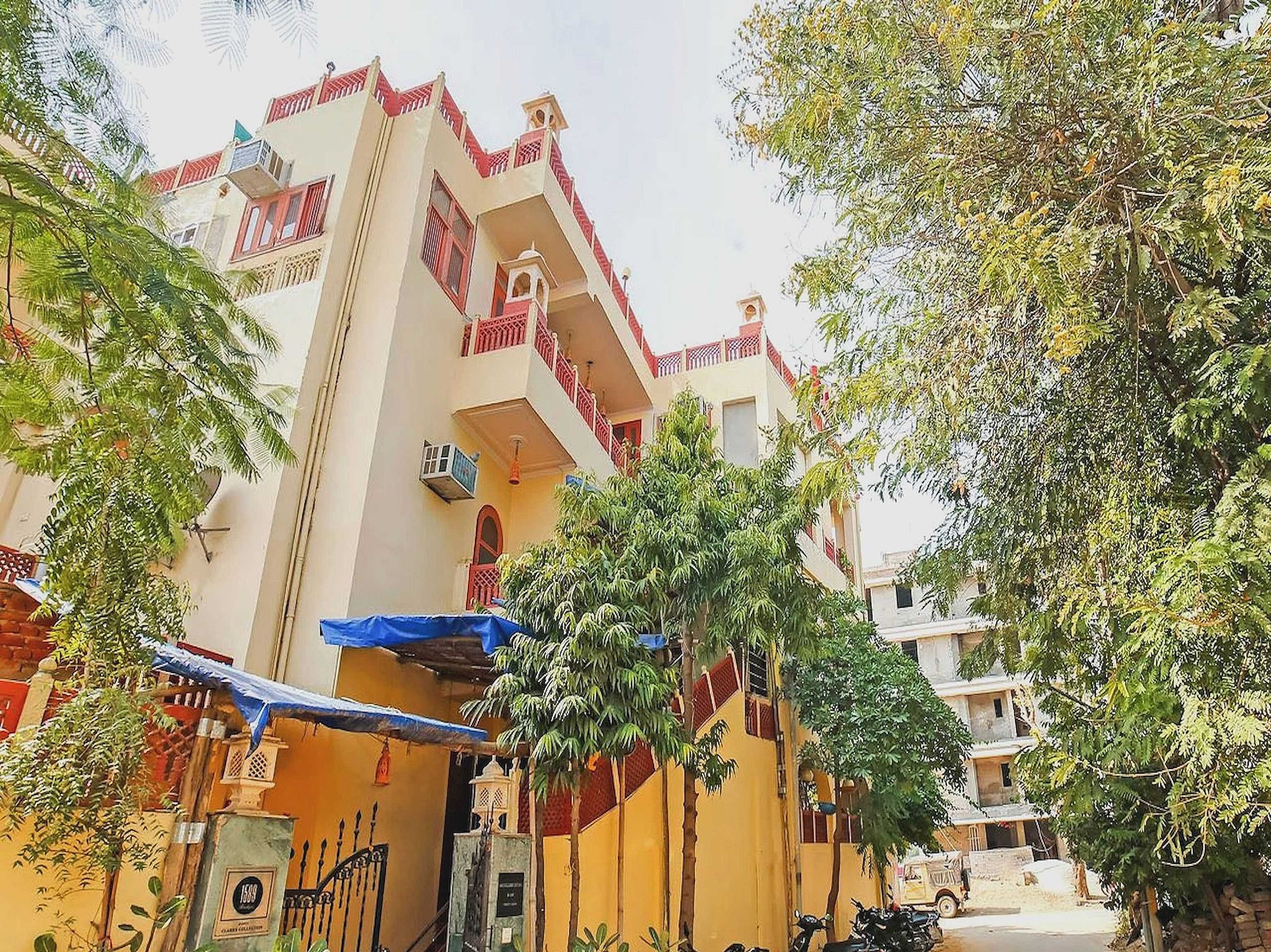 Facade