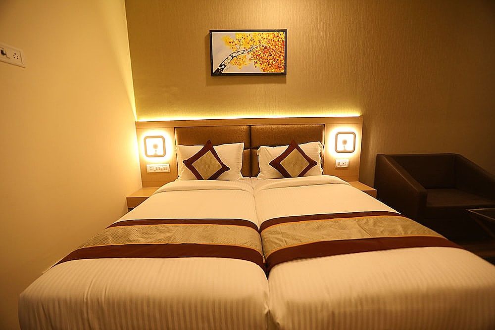 Nestlay Rooms Vanagaram Deluxe Room 4