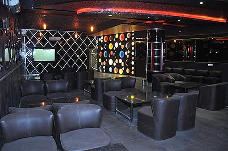 undefined Jypore Saffron Inn & Suites 3