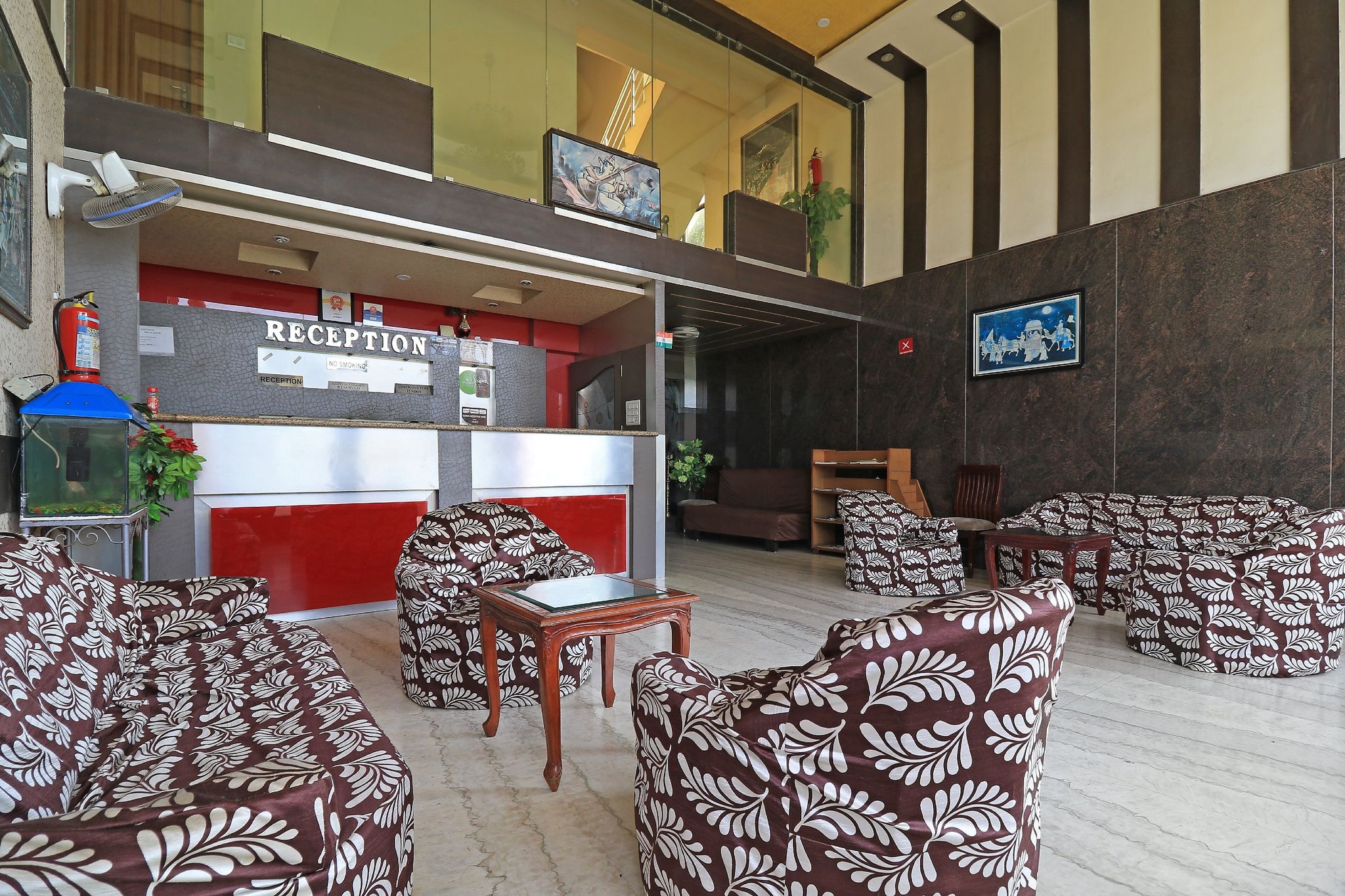 undefined Jypore Saffron Inn & Suites 4
