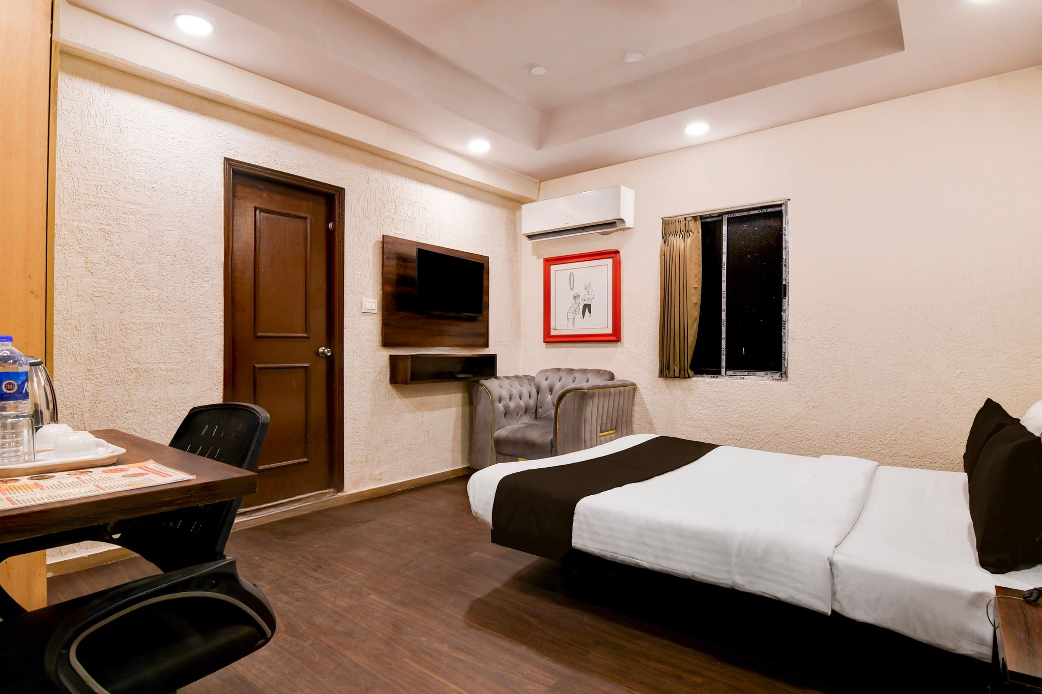 Super Townhouse Parkstreet Formerly Hotel Royal Garden Classic Double or Twin 4