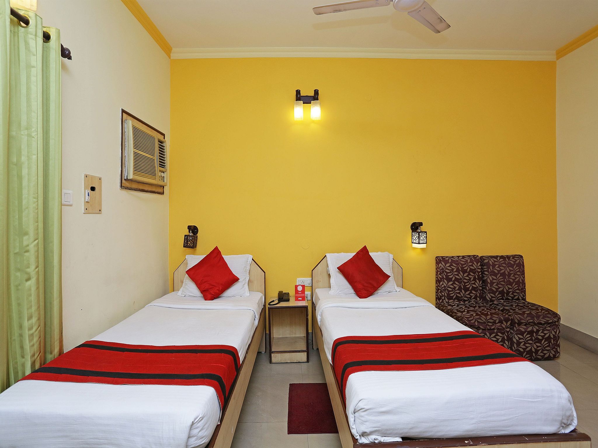 Hotel O Homely Raj Near Kalighat Kali Temple SPOT ON NON-AC  3