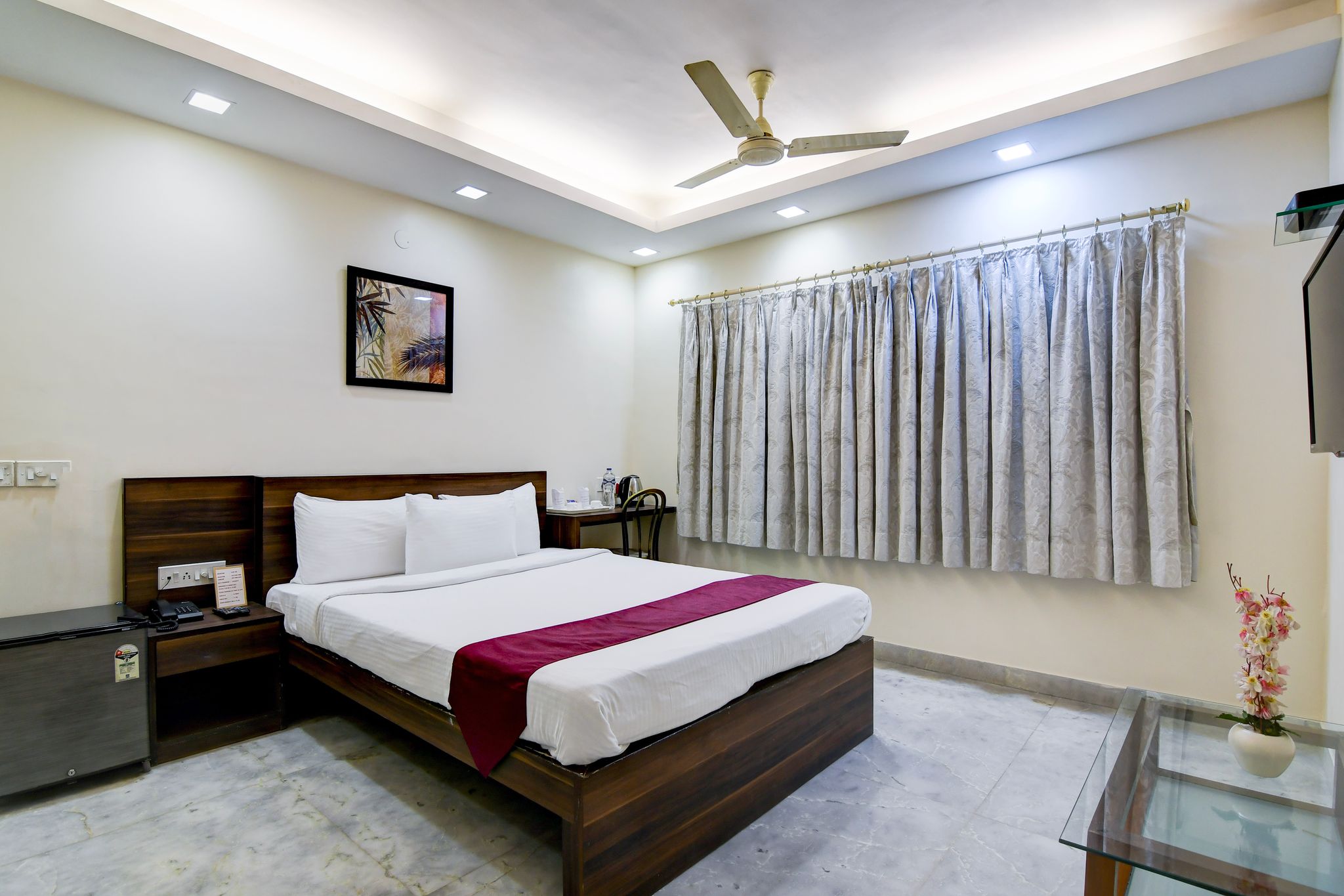 undefined The Residency 5