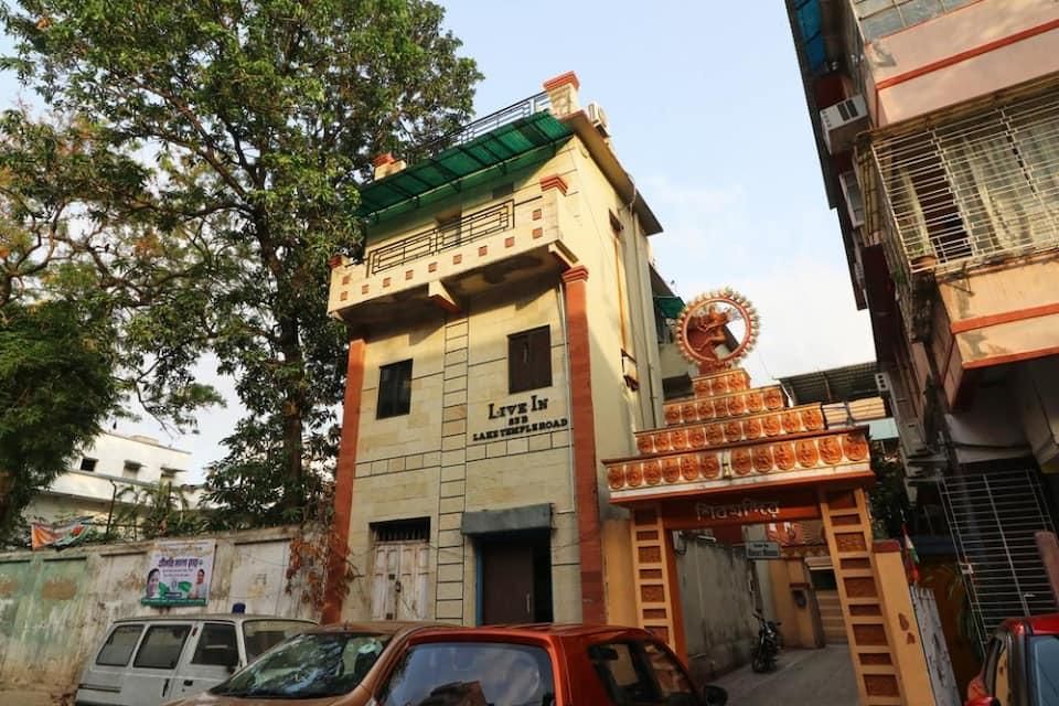 Live In Service Apartment Room Assigned on Arrival