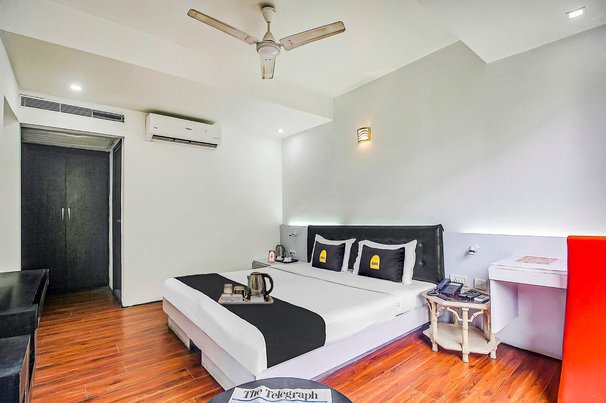 Super Townhouse Oak Ballygunge Formerly Hotel Lovelock Classic 14