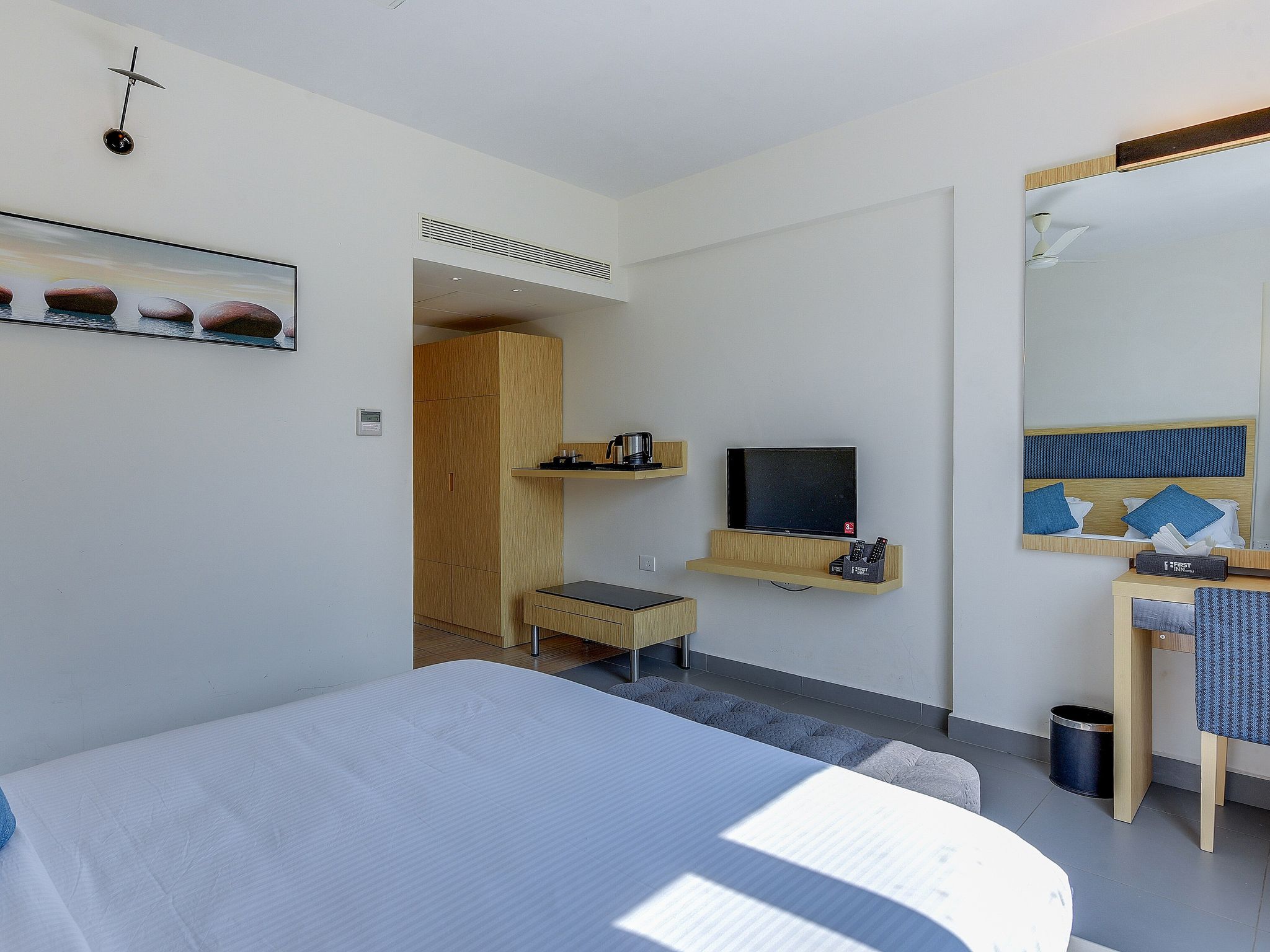 First Inn Hotel Deluxe Room 6