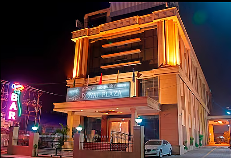 Hotel Royal Plaza