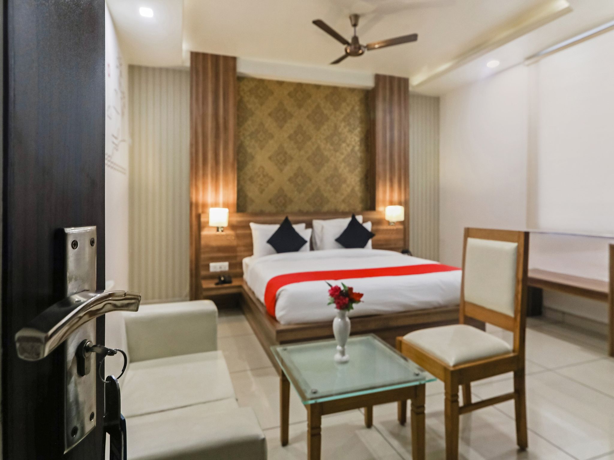 Collection O 30047 Signature Inn