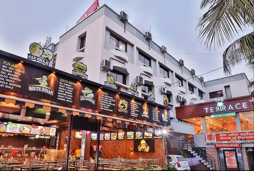 undefined Hotel Saish 6
