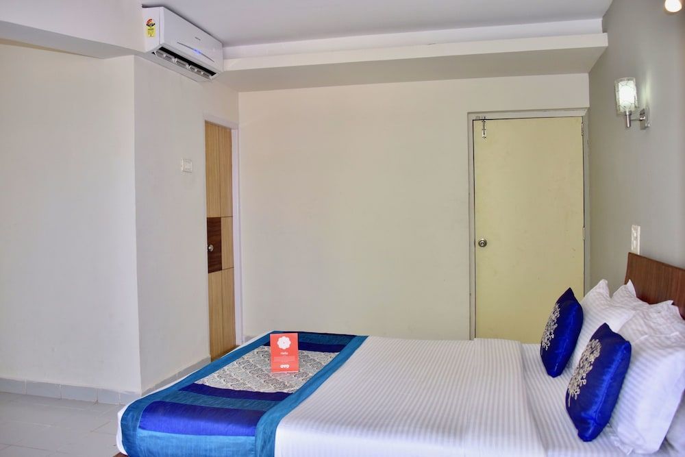 OYO 9411 Resort Calangute Double or Twin Room 5