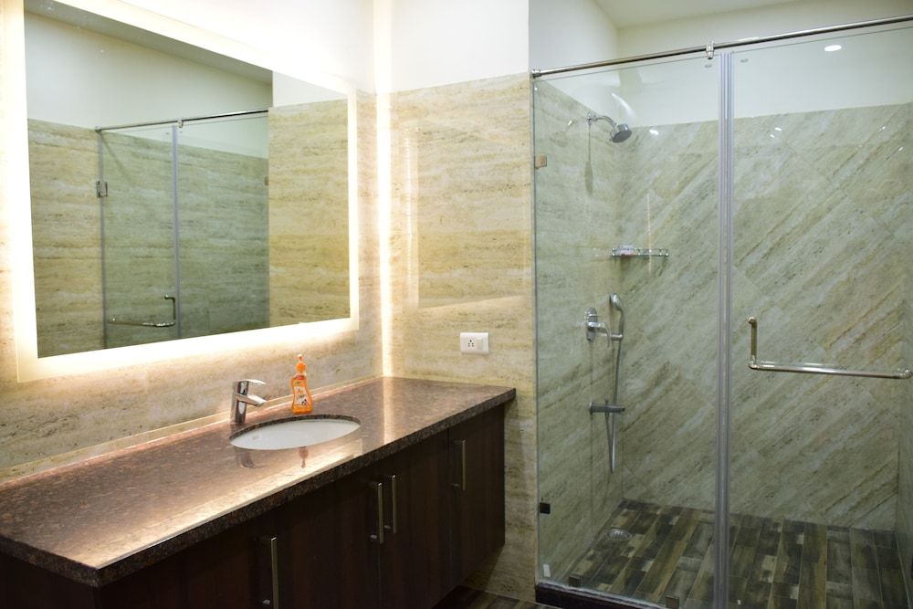 undefined One BHK Serviced Apartment near Artemis Hospital 6