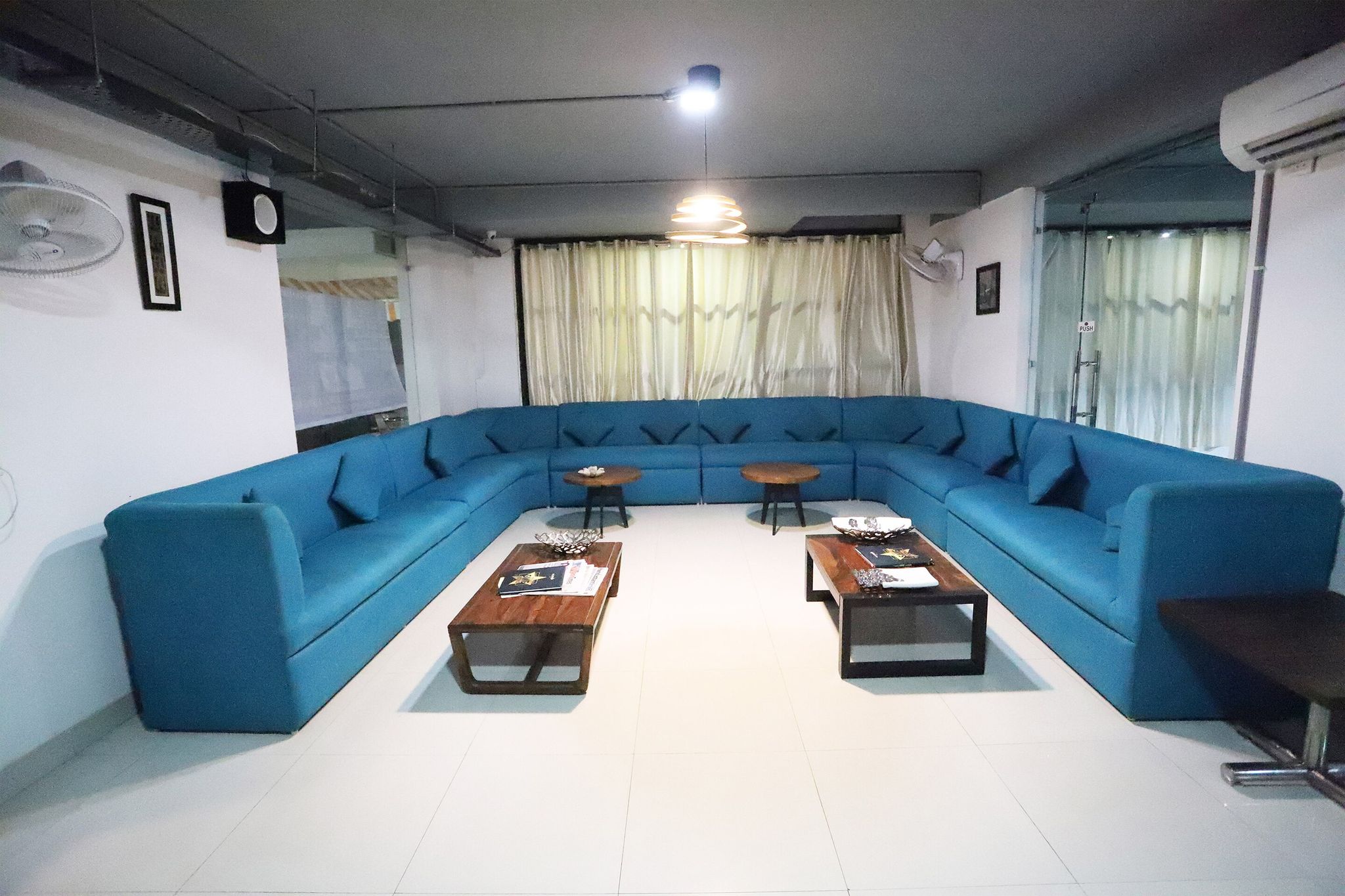 Food & Dining