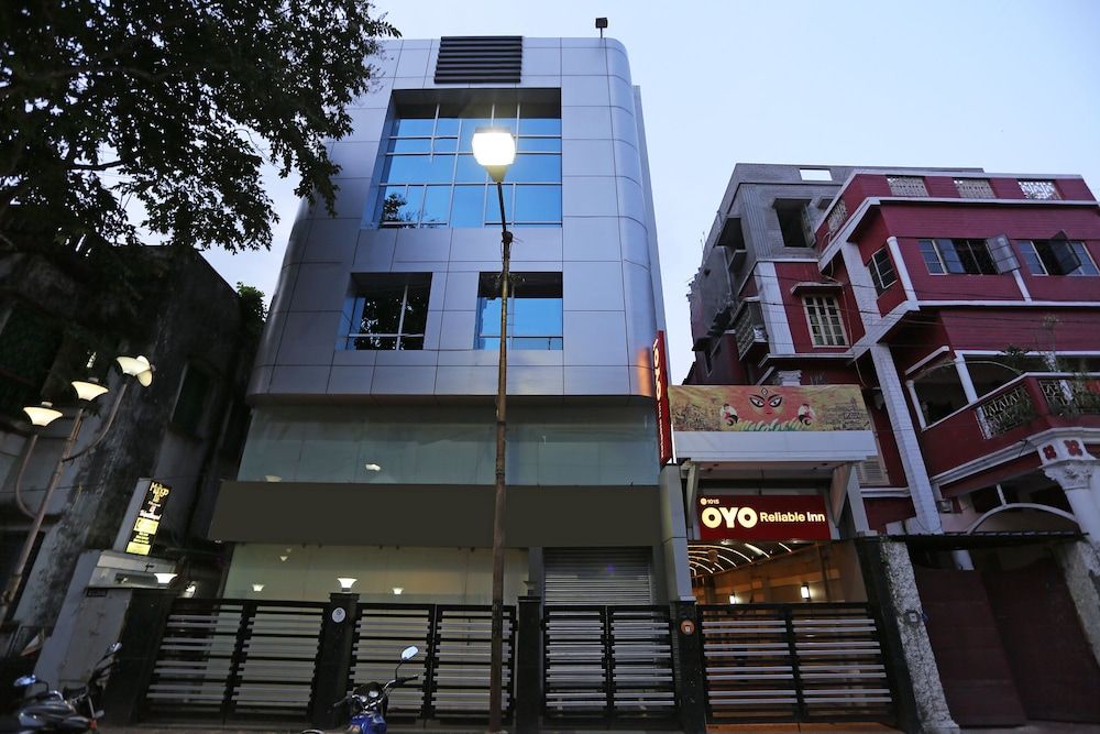 undefined Hotel Reliable Inn 7