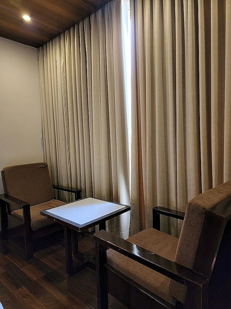 Hotel Preethi International Deluxe Room - Twin Bed 15