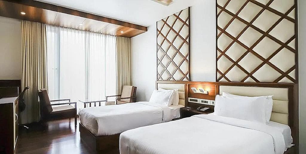 Hotel Preethi International Deluxe Room - Twin Bed 2