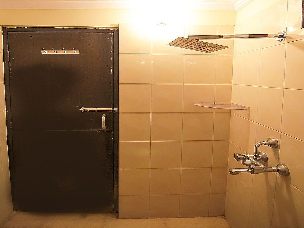 OYO Flagship 118 Atithi Satkar Dashashwmedh Double or Twin Room 11