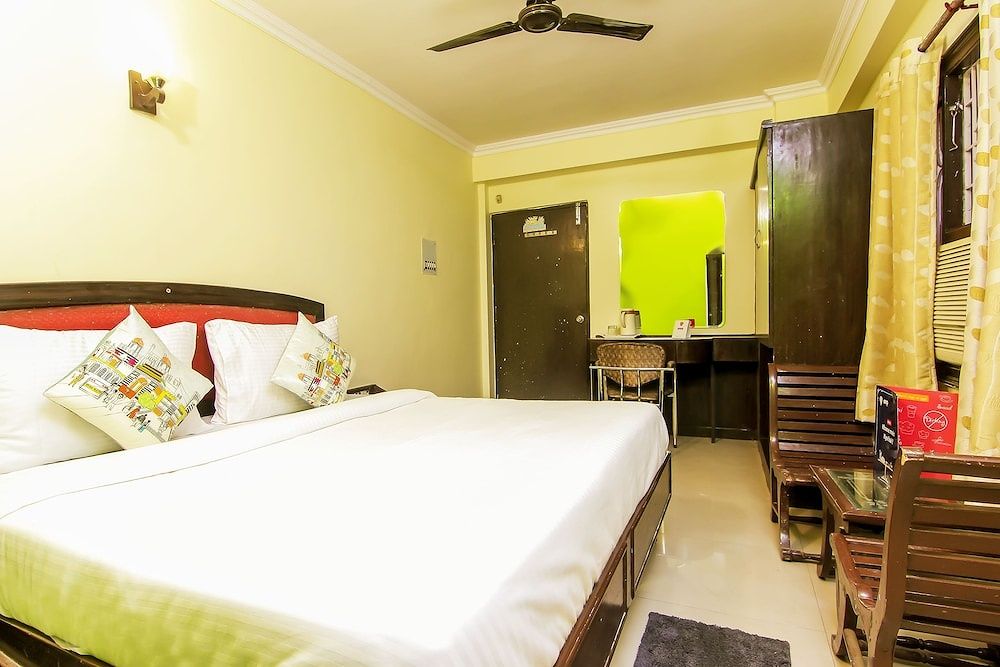 OYO Flagship 118 Atithi Satkar Dashashwmedh Double or Twin Room