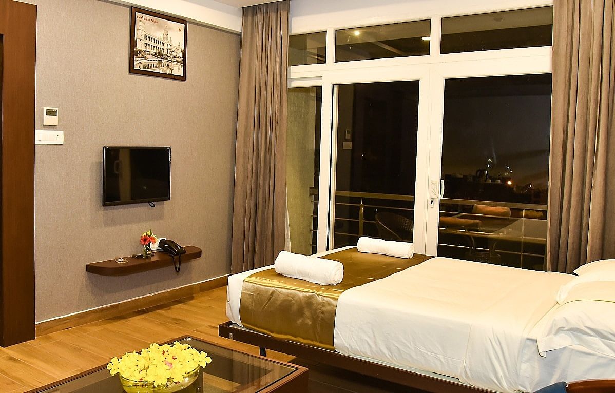 Silver Sitara Suites