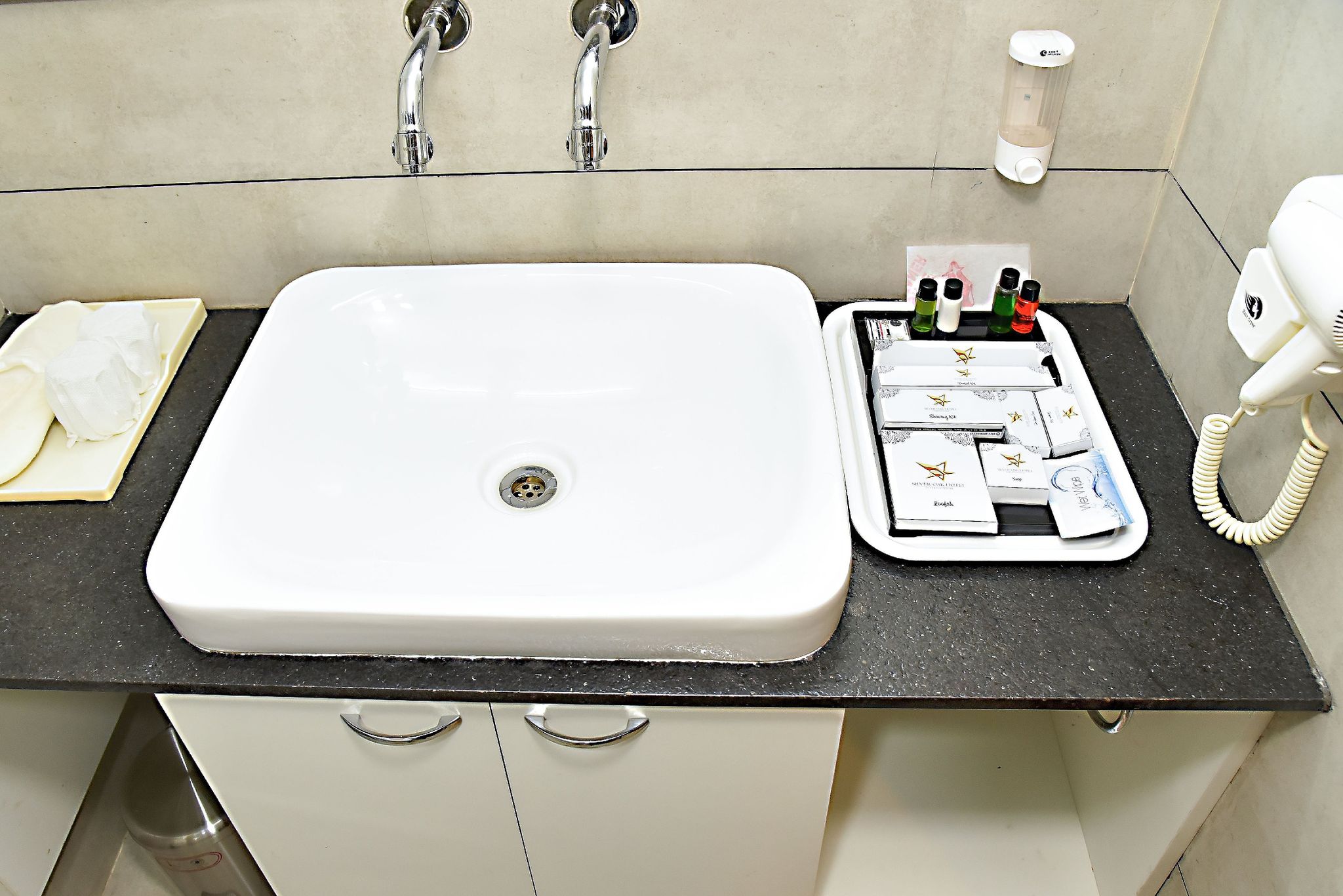 Silver Sitara Suites