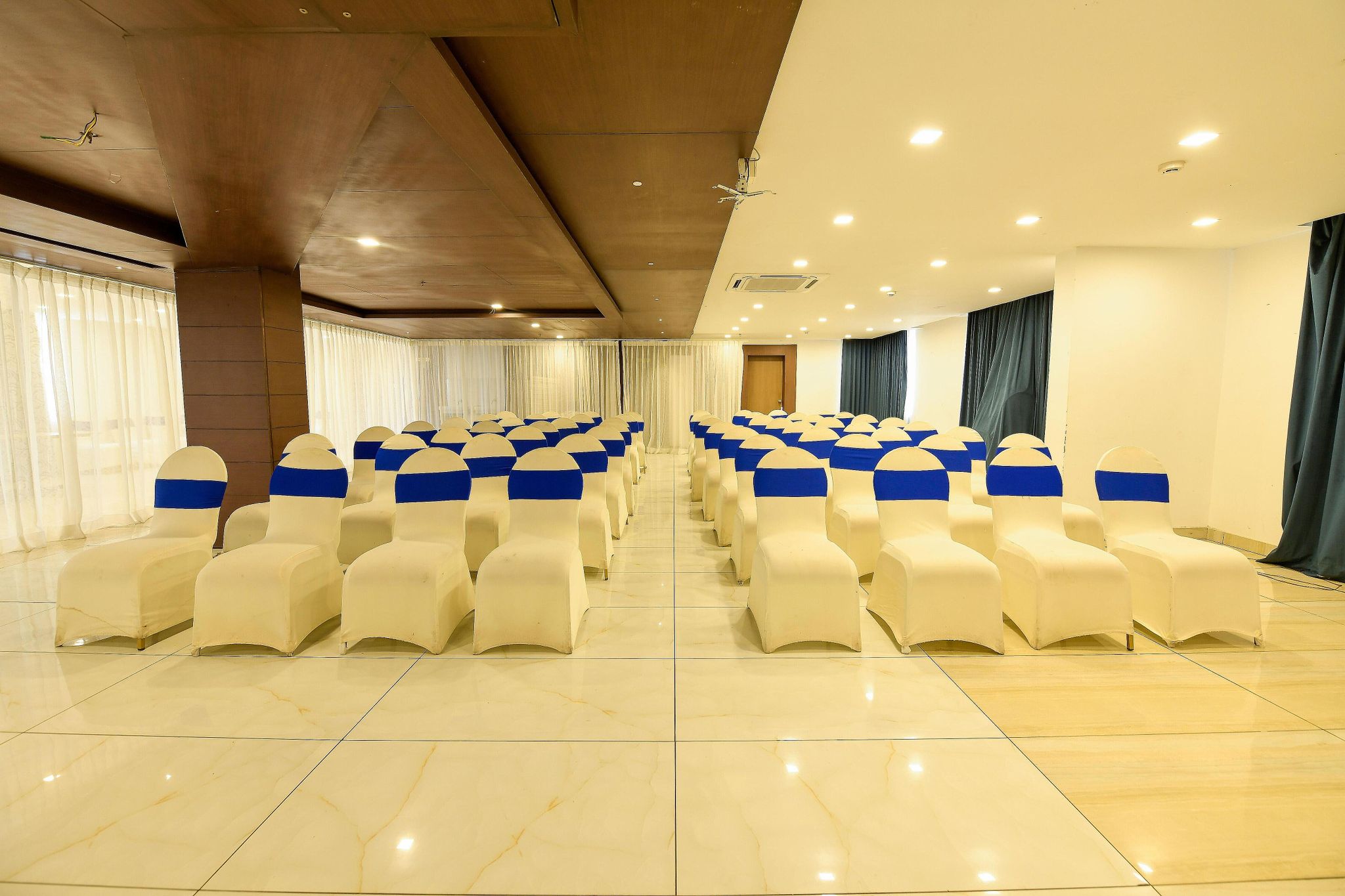 Silver Oak Hotel - Mysore
