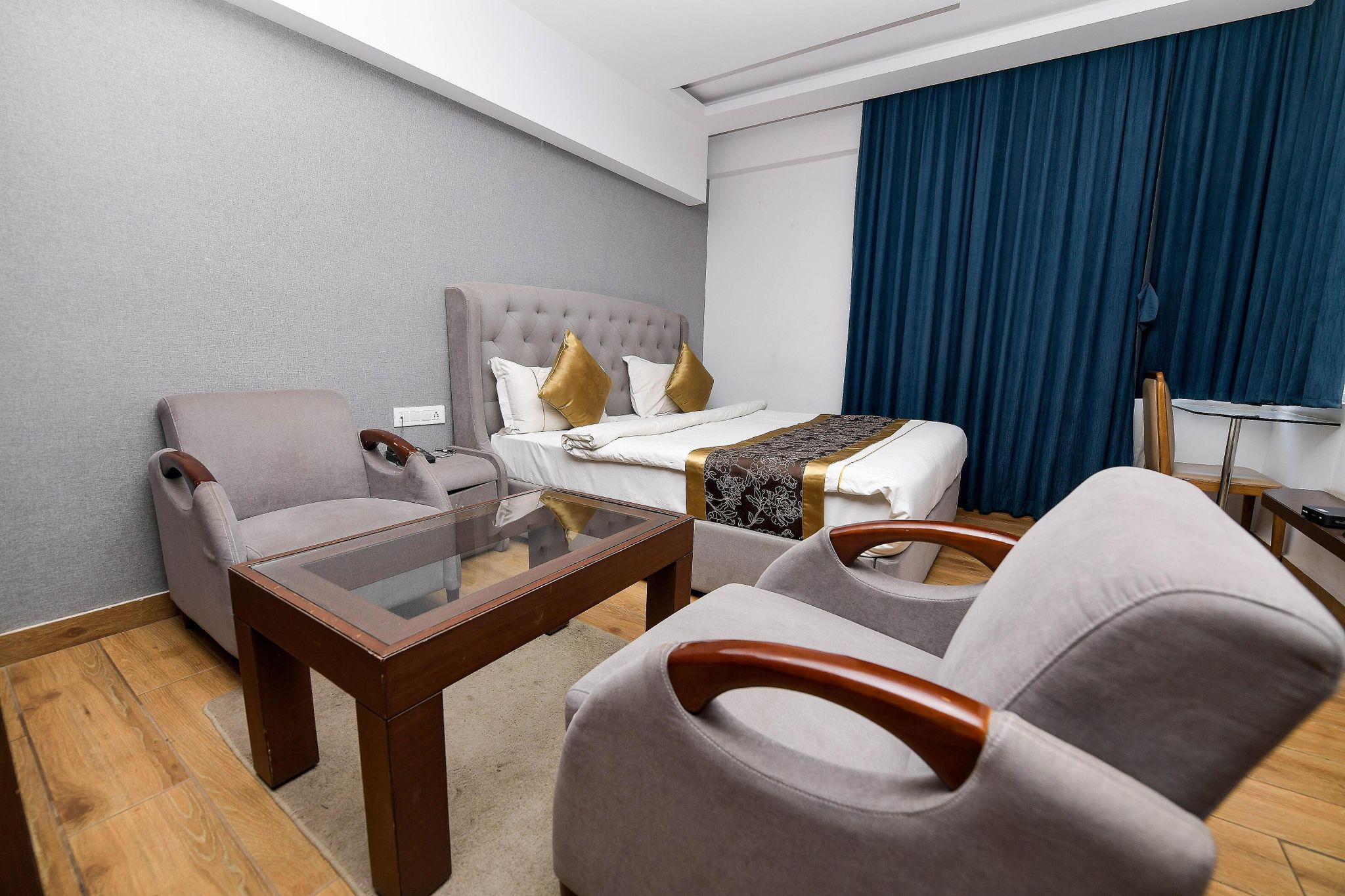 Silver Sitara Suites