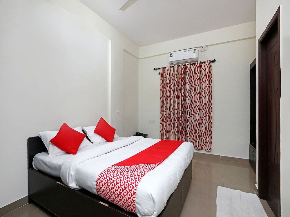 OYO 24948 Golden Sands Double Room, 1 Twin Bed 5