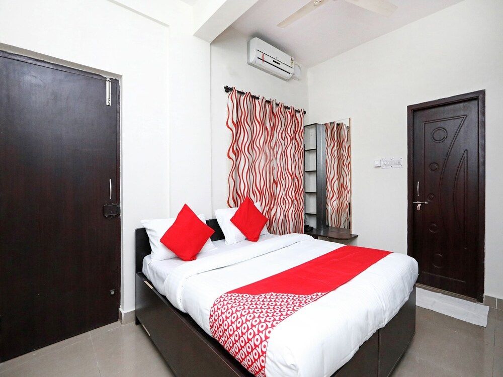OYO 24948 Golden Sands Double Room, 1 Twin Bed 3