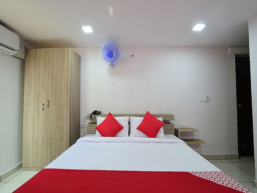 undefined OYO 18487 V Wella Inn 10