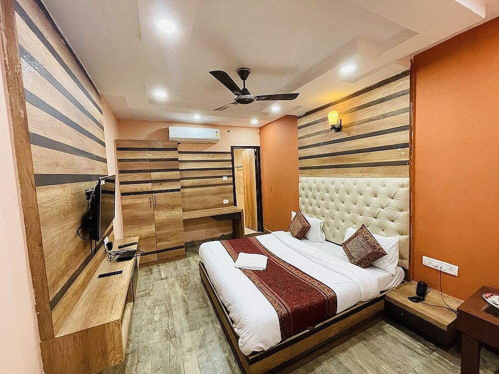 Hotel Augusto Deluxe Room 3