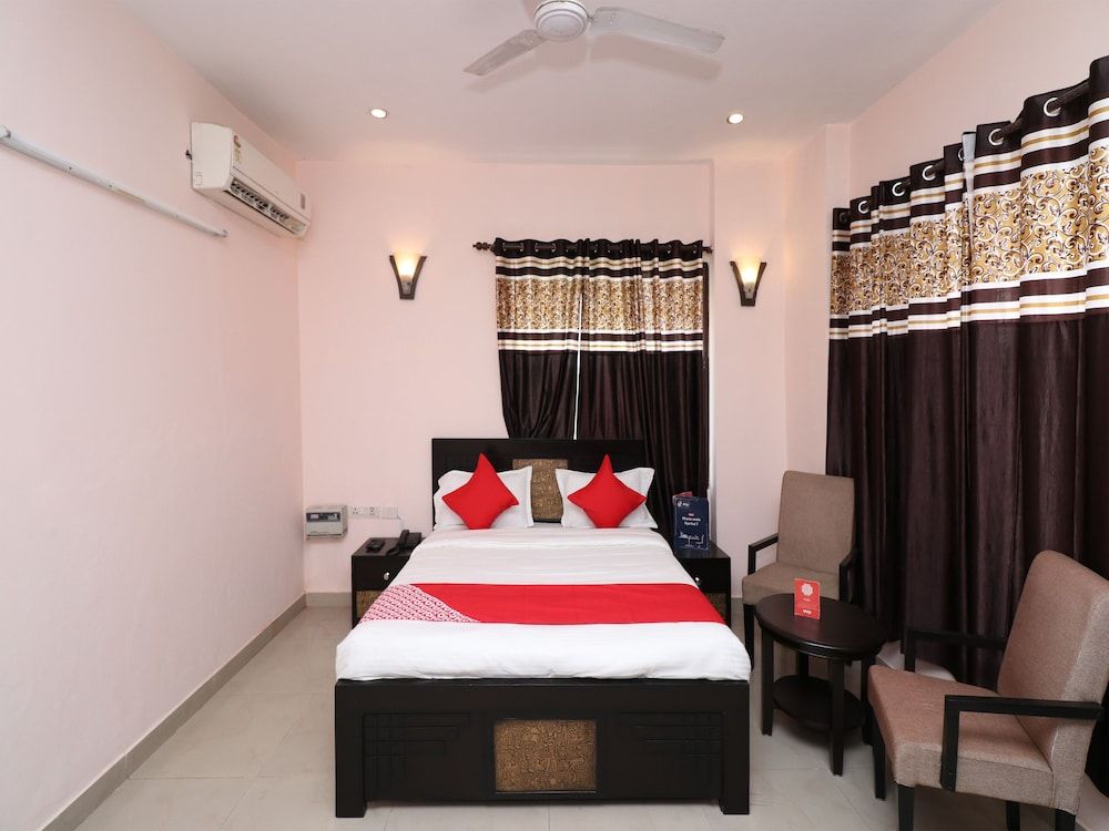 OYO 22560 The Repose Double or Twin Room 6