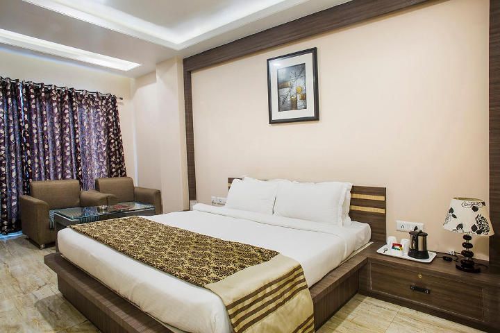 Hotel Madhuvan Palace Silver Room 3