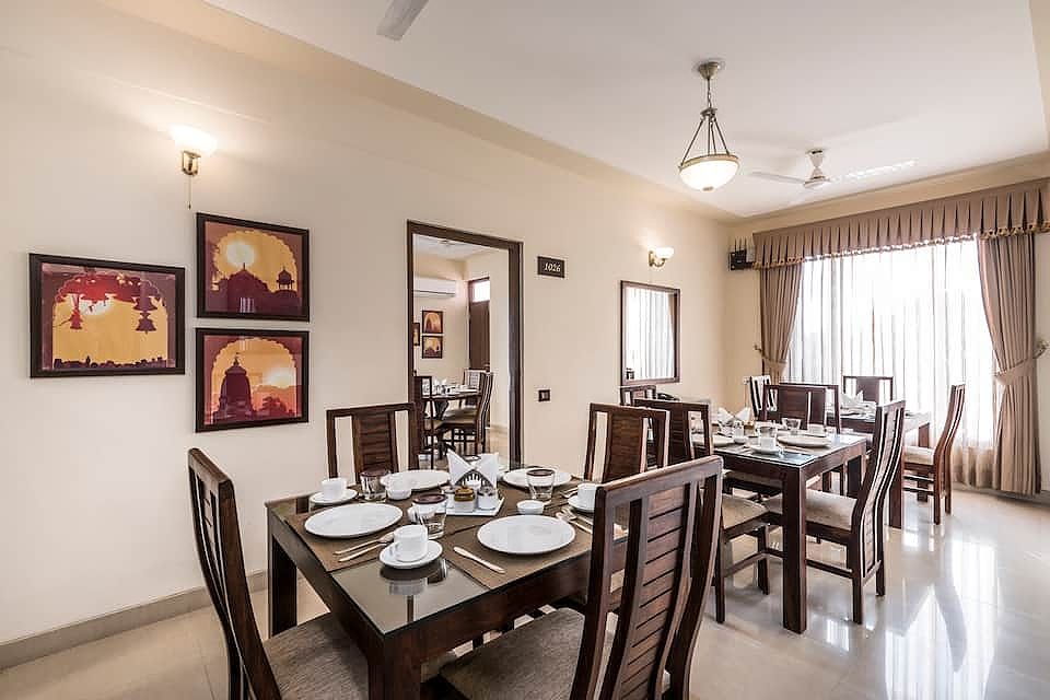 Food & Dining