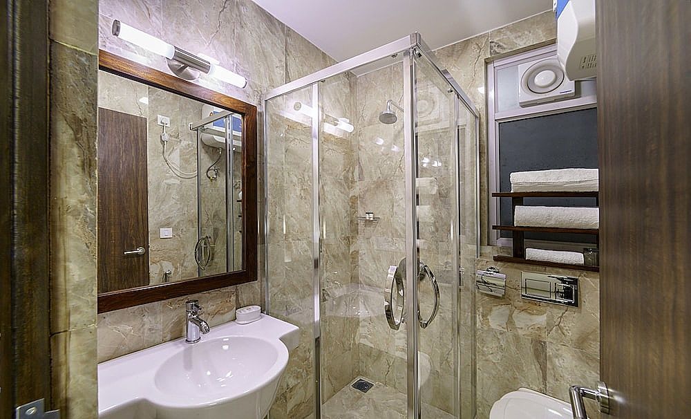 Zade House Deluxe Room 4