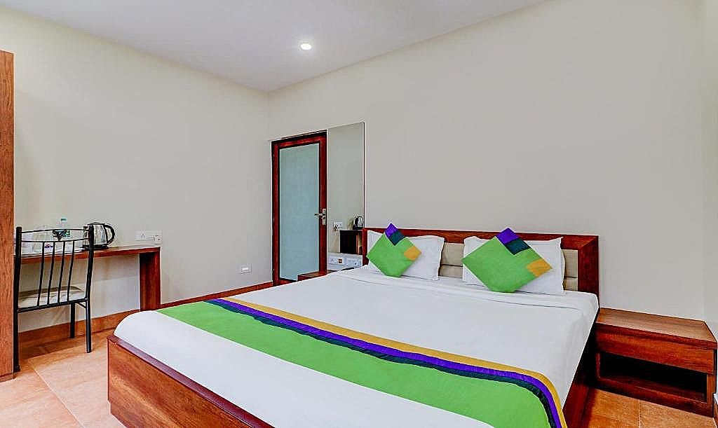 Treebo Sreema - 2.5 km From Salt Lake Sector V Standard Double Room