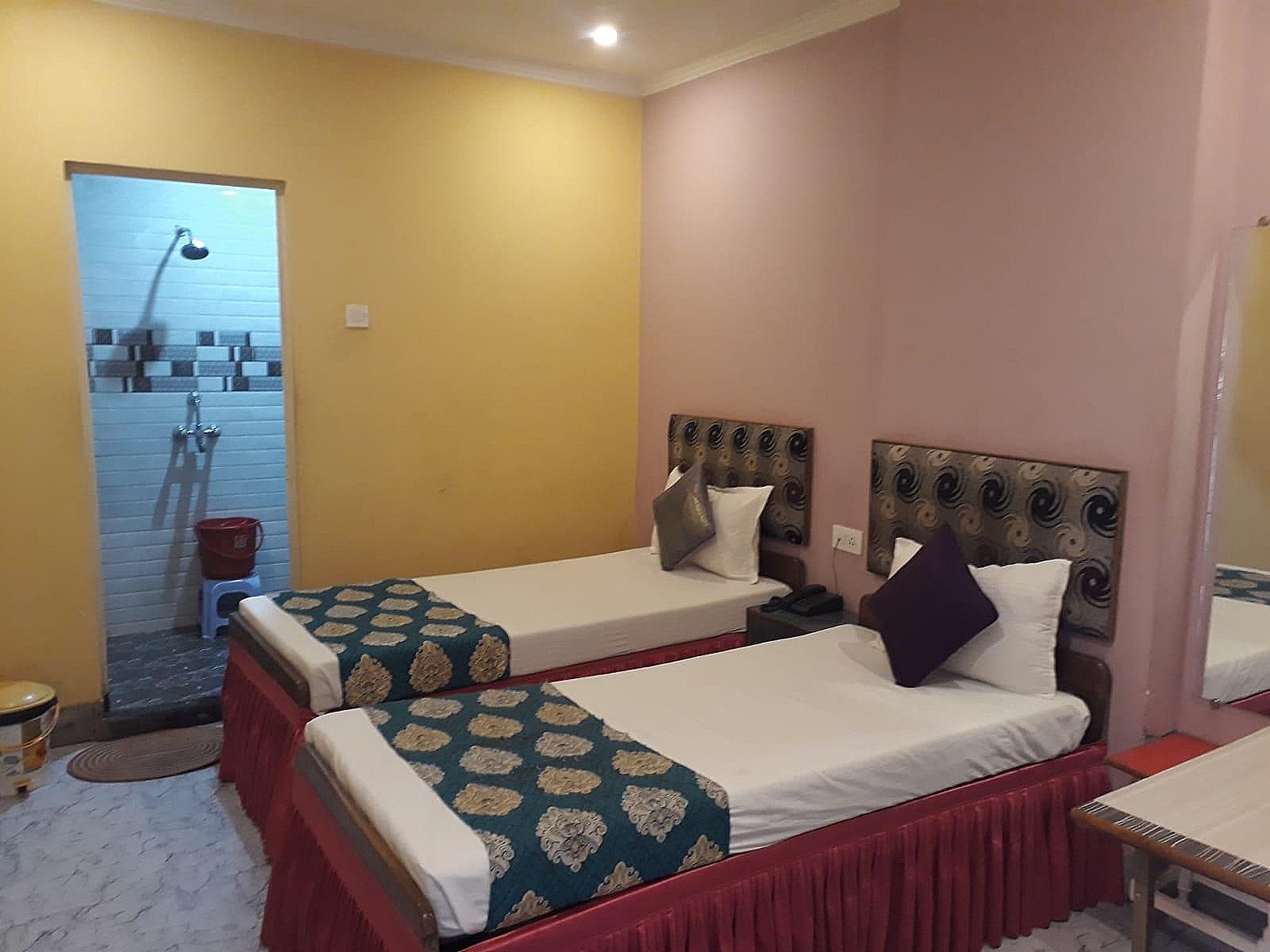 Air Conditioner Five Bedded Room