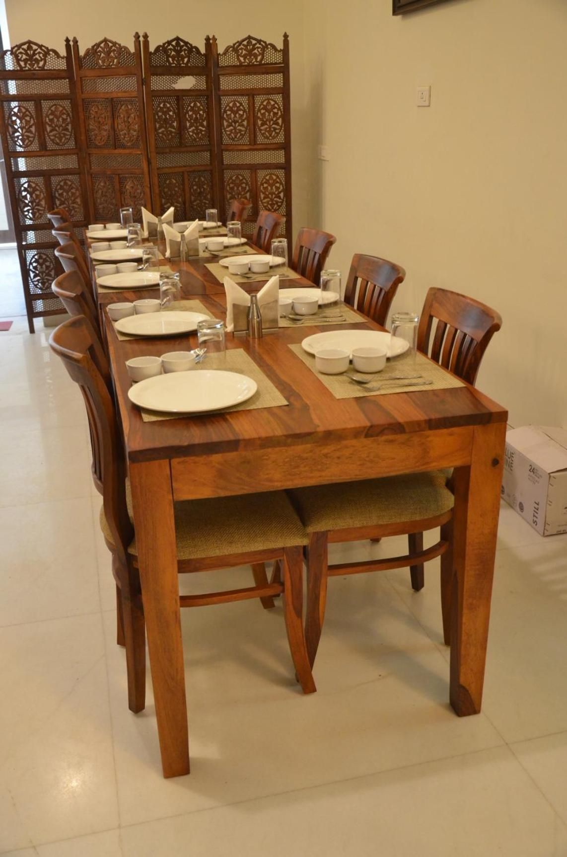 Food & Dining