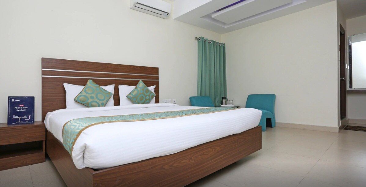 HOTEL JENUS Deluxe room 3