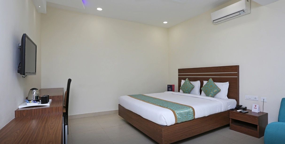HOTEL JENUS Deluxe room 6