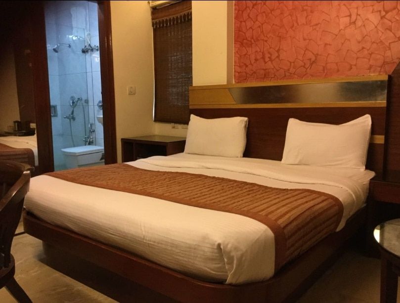 HOTEL JENUS Deluxe room 5
