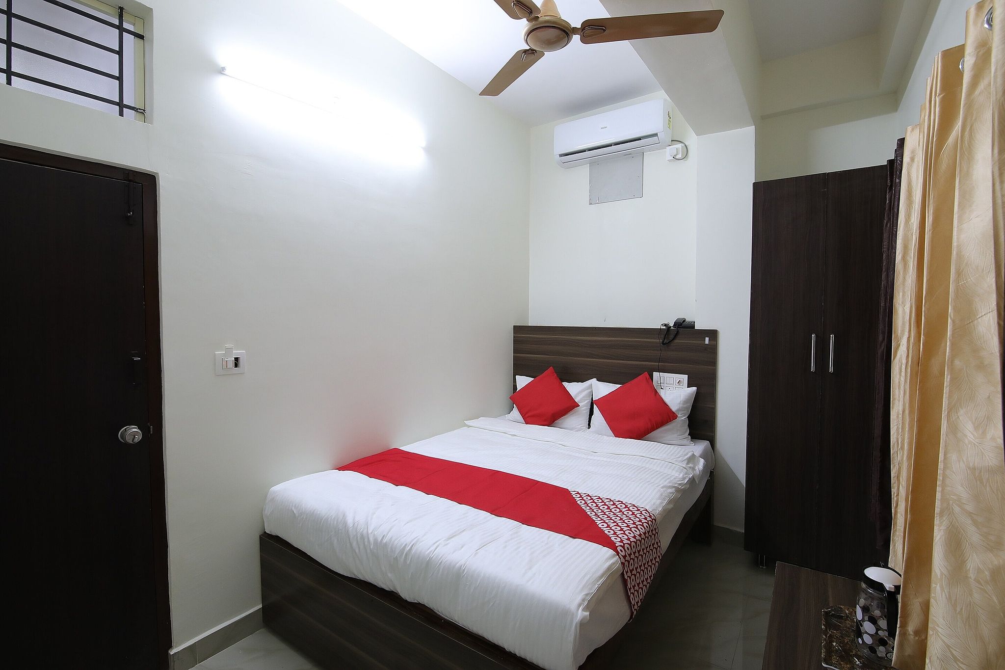 Collection O Mathura Inn Classic 19