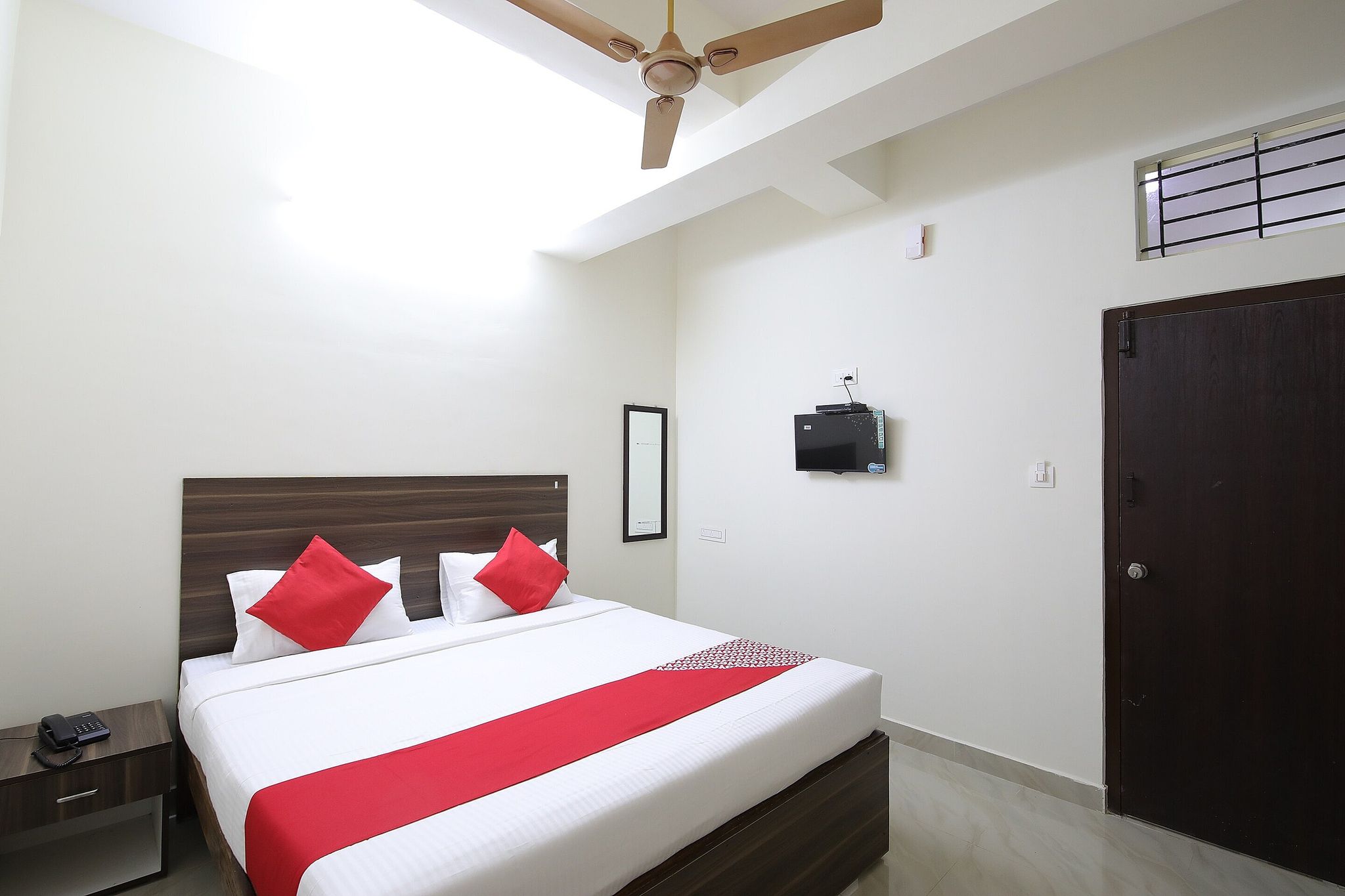 Collection O Mathura Inn Classic 12