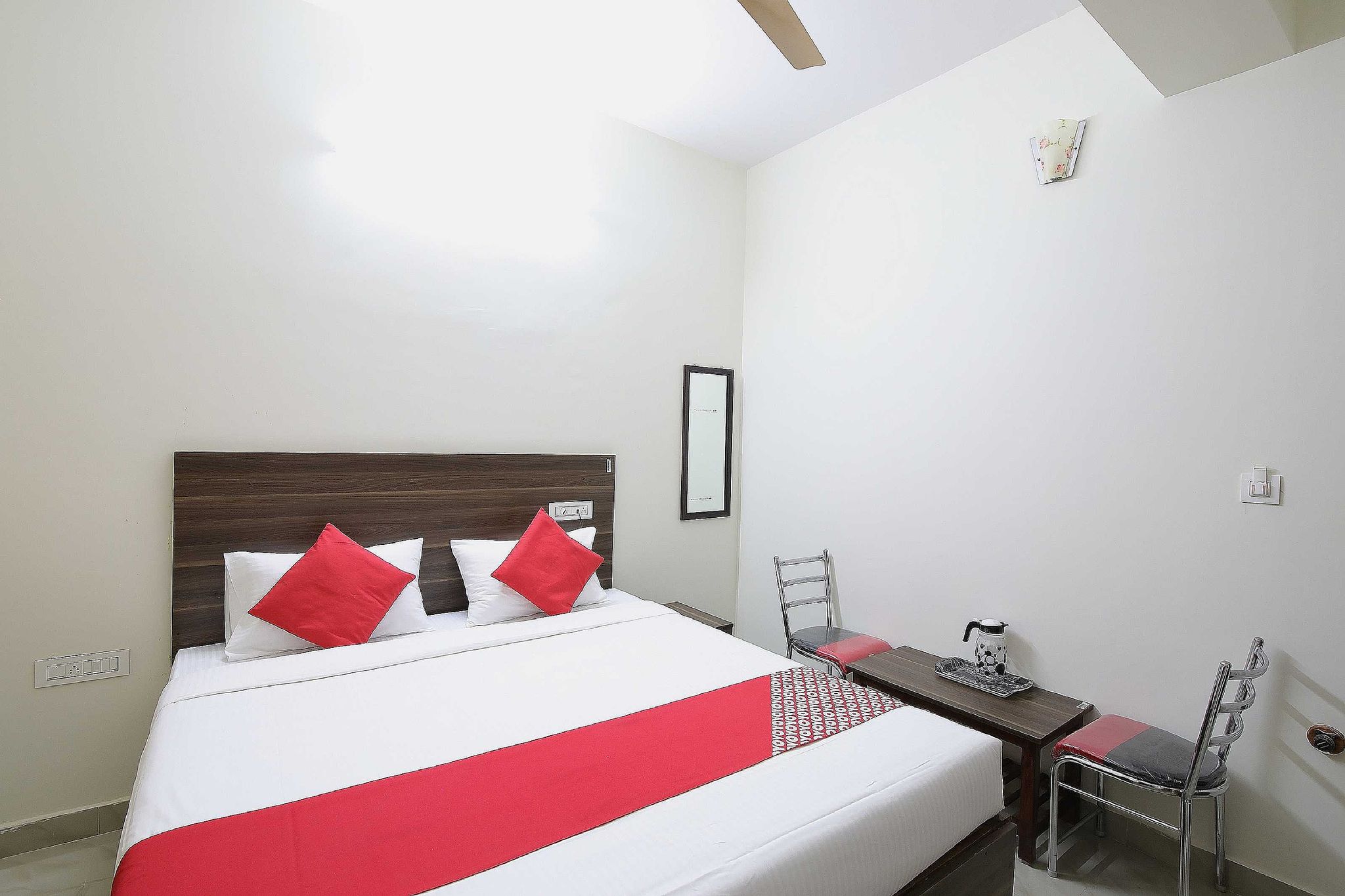 Collection O Mathura Inn Classic 6