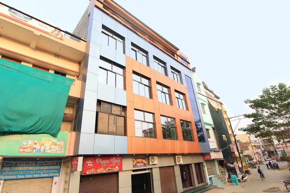 undefined Flagship Hotel Us Residency 7