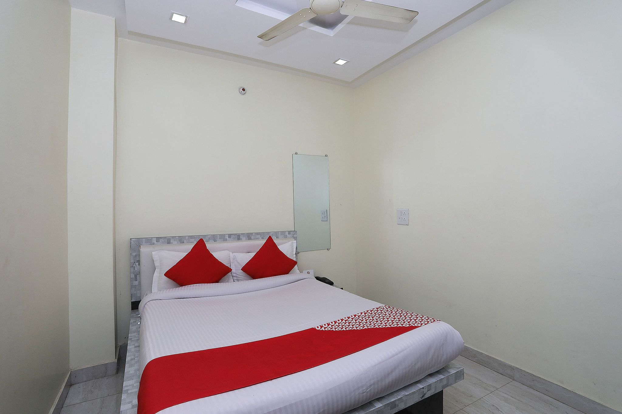 Flagship Hotel Us Residency Classic 13