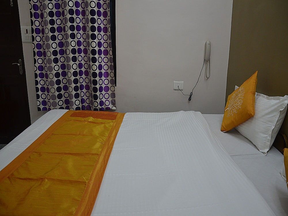 undefined OYO 7622 Varanasi Stays 4